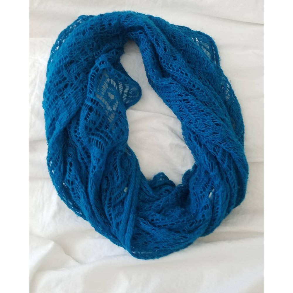 Circle scarf